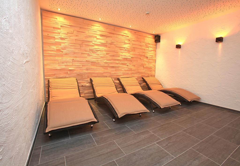Tarlack Appartements Huetten 34 Leogang Esterno foto