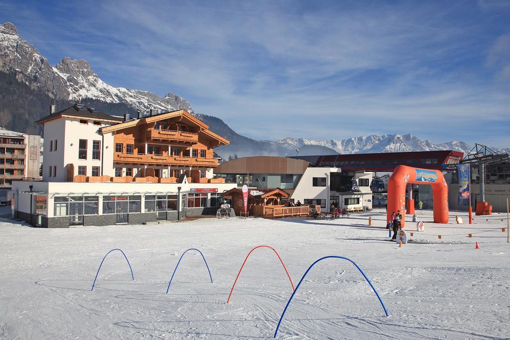 Tarlack Appartements Huetten 34 Leogang Esterno foto